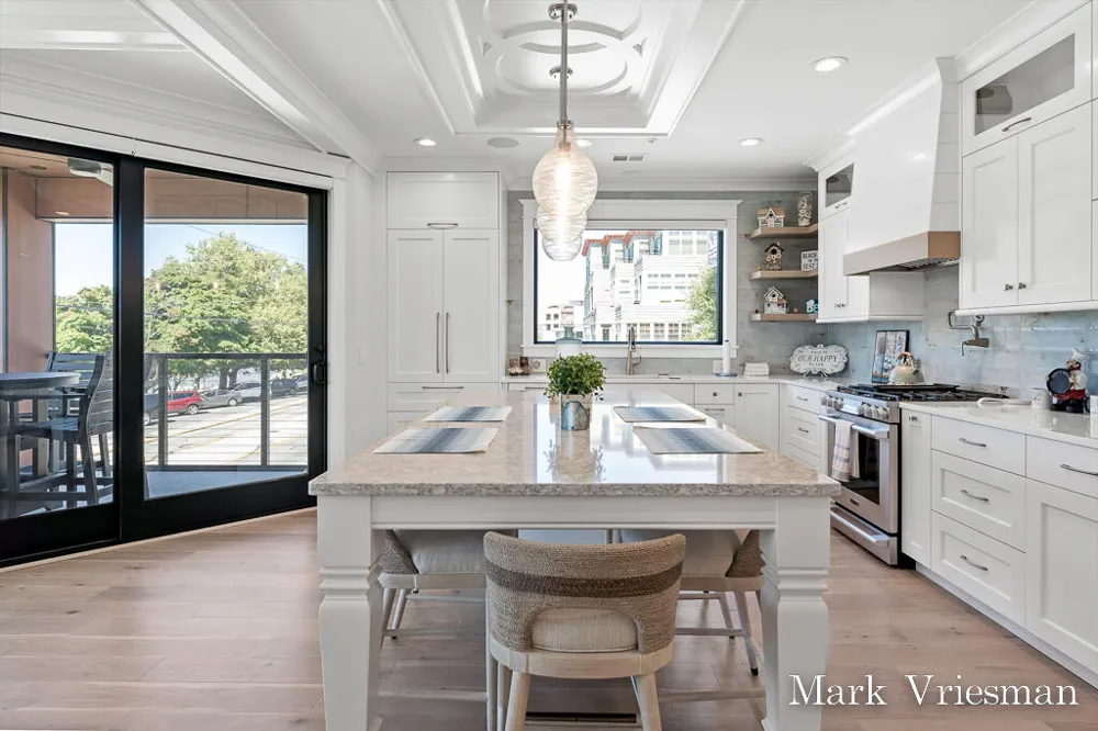 218 S Harbor Drive #201 Grand Haven City, MI 49417