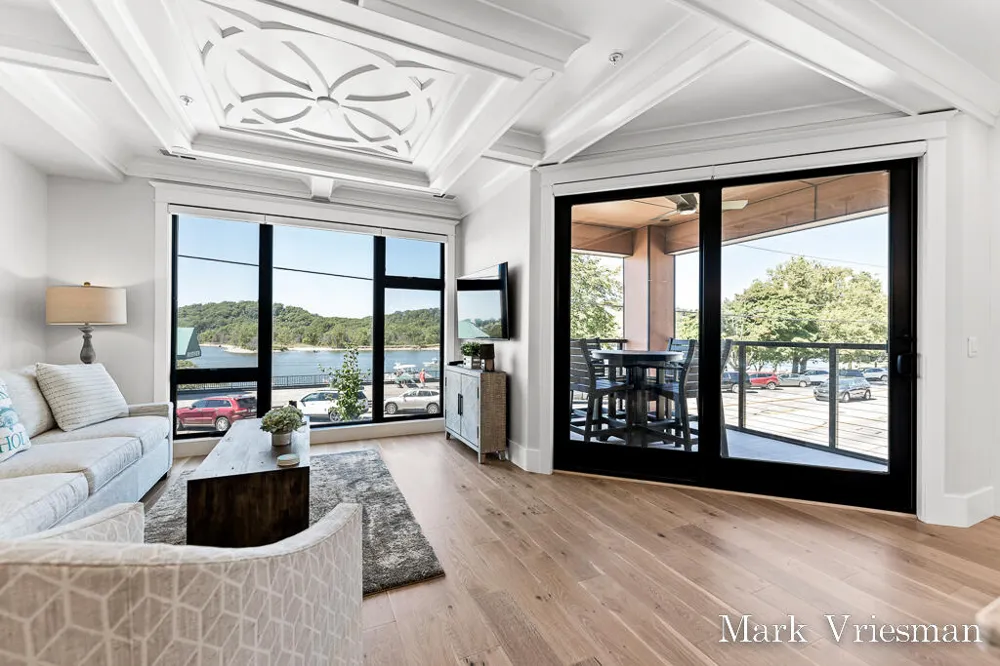 218 S Harbor Drive #201 Grand Haven City, MI 49417