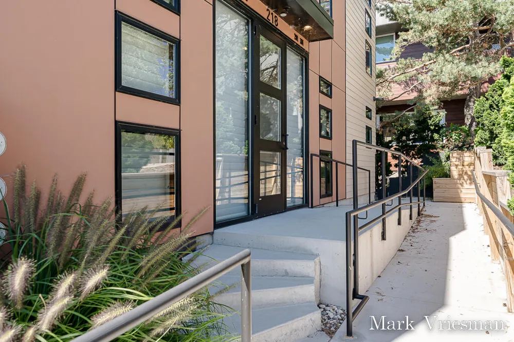 218 S Harbor Drive #201 Grand Haven City, MI 49417