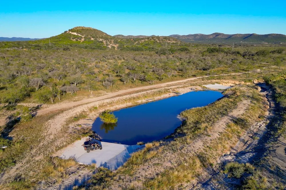 32901 Texas Hwy 55 Uvalde, TX 78801