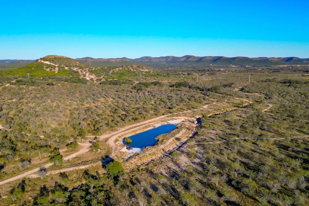 32901 Texas Hwy 55 Uvalde, TX 78801