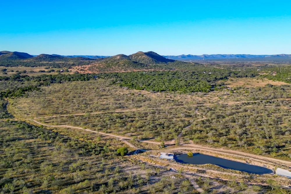 32901 Texas Hwy 55 Uvalde, TX 78801