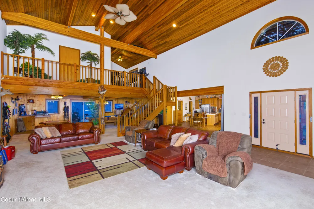 325 Wambli Wahohpi Careywood, ID 83809