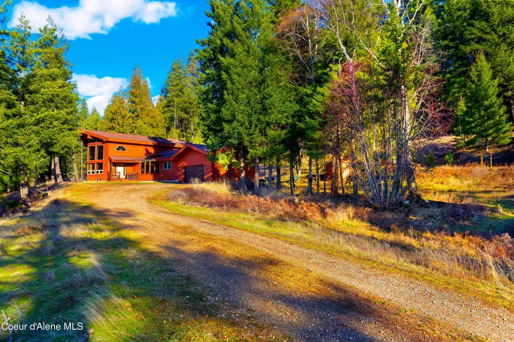 325 Wambli Wahohpi Careywood, ID 83809