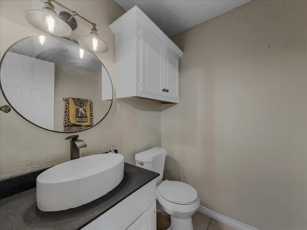 1821 Montauk Way DeSoto, TX 75115