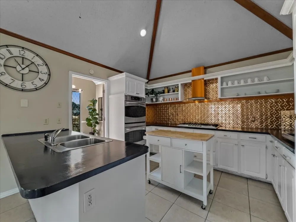 1821 Montauk Way DeSoto, TX 75115