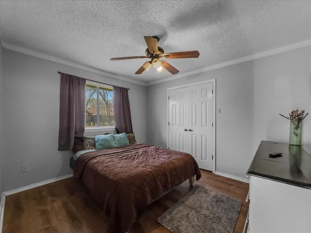 1821 Montauk Way DeSoto, TX 75115