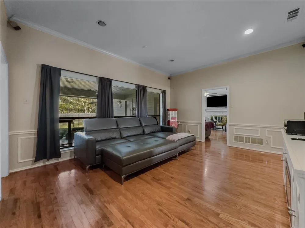 1821 Montauk Way DeSoto, TX 75115