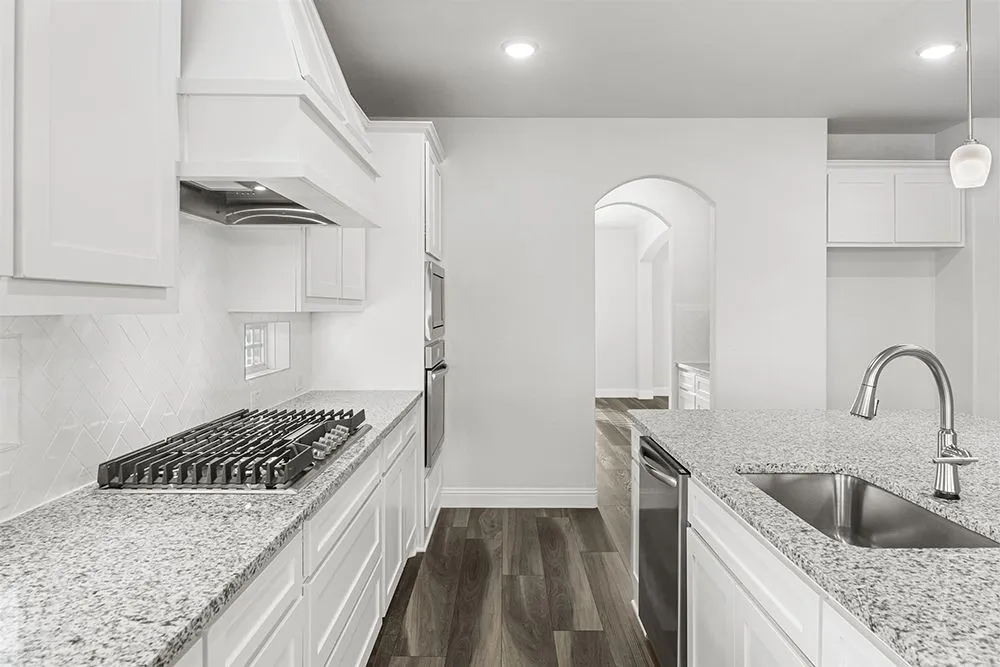 2610 White Plains Drive Midlothian, TX 76065