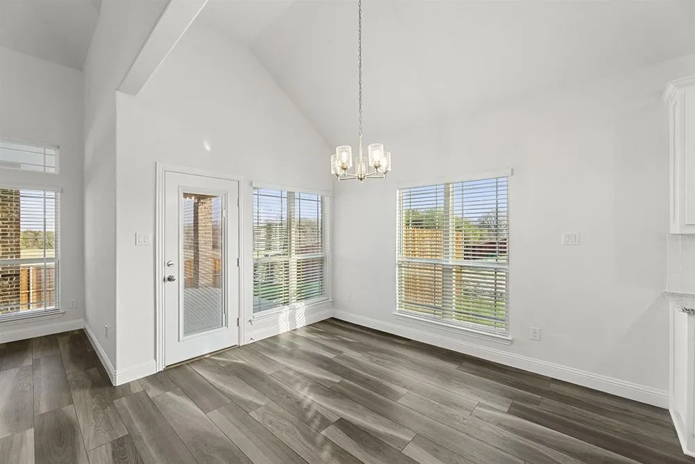 2610 White Plains Drive Midlothian, TX 76065