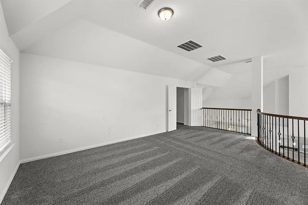 2610 White Plains Drive Midlothian, TX 76065