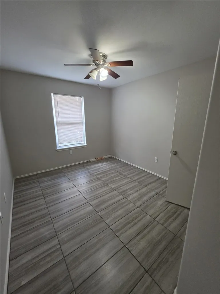 2937 Ruth St Corpus Christi, TX 78405