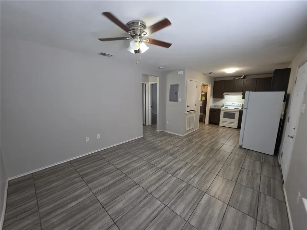 2937 Ruth St Corpus Christi, TX 78405