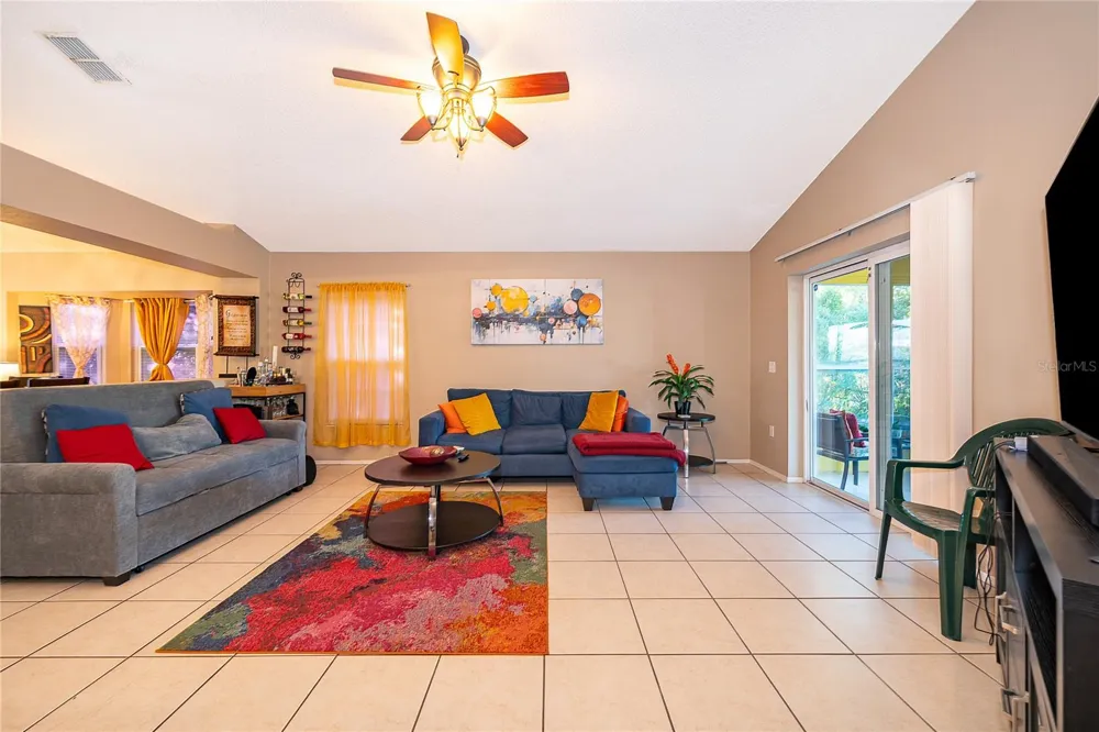 1152 VIEW POINTE CIRCLE Lake Wales, FL 33853
