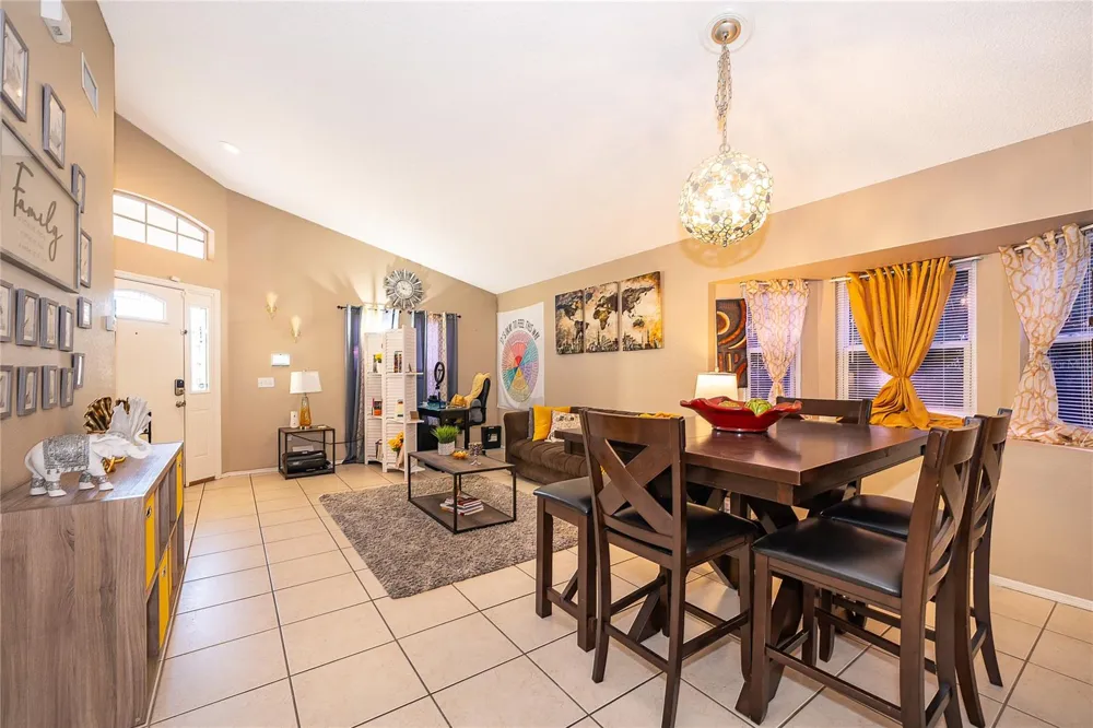 1152 VIEW POINTE CIRCLE Lake Wales, FL 33853