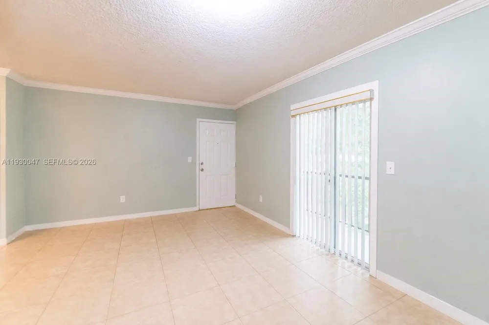 63 NW 17th Pl #6 Miami, FL 33125