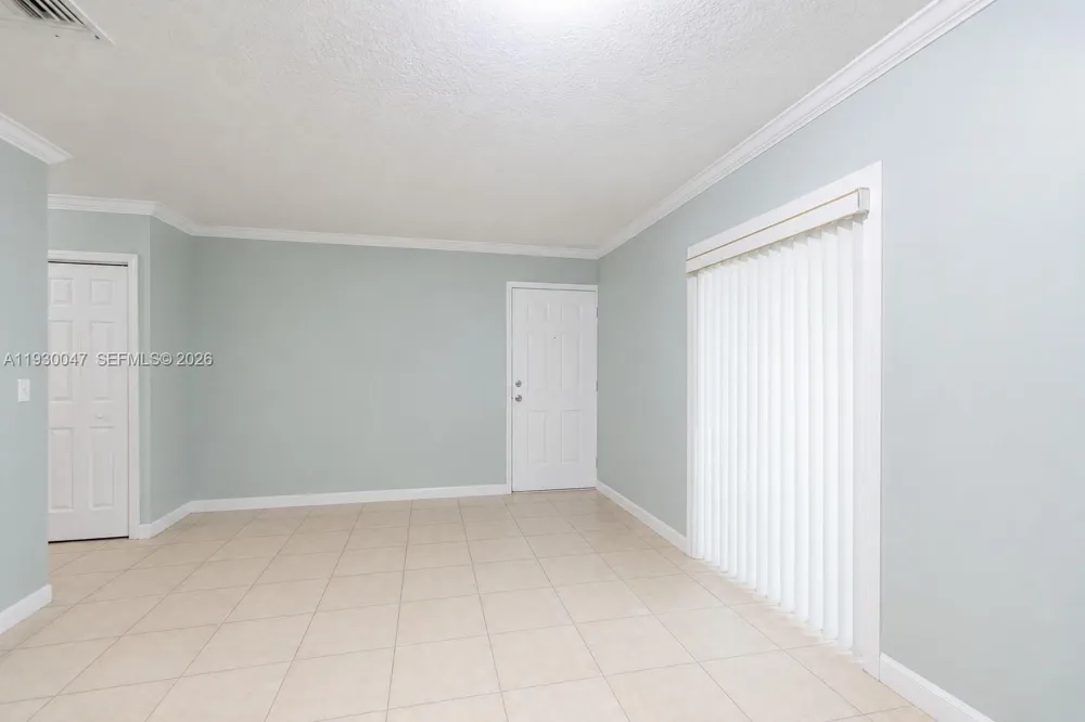 63 NW 17th Pl #6 Miami, FL 33125