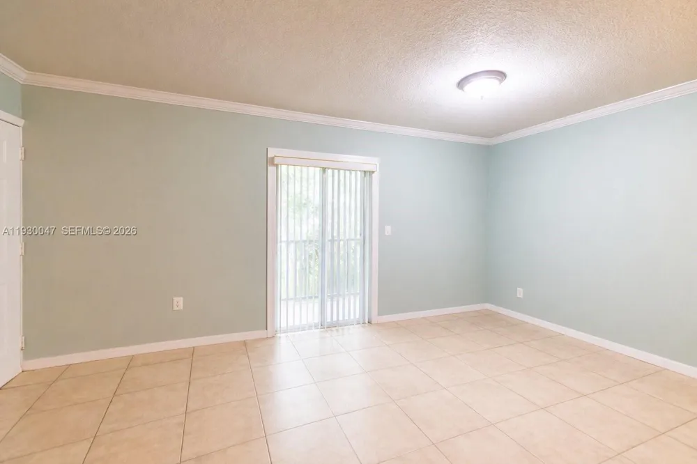 63 NW 17th Pl #6 Miami, FL 33125