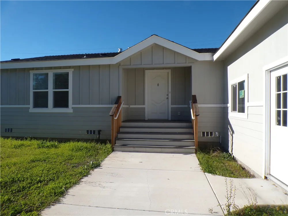 21305 Stewart Middletown, CA 95461