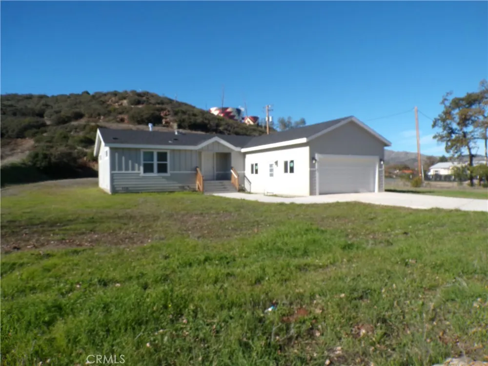 21305 Stewart Middletown, CA 95461