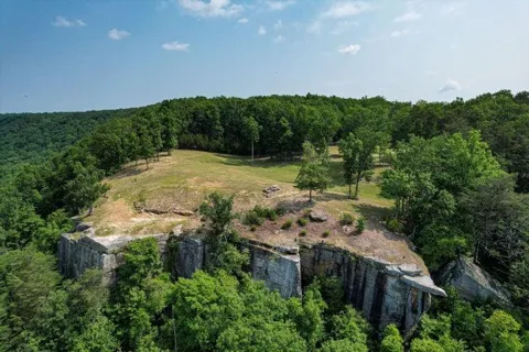 110 Falls Lane