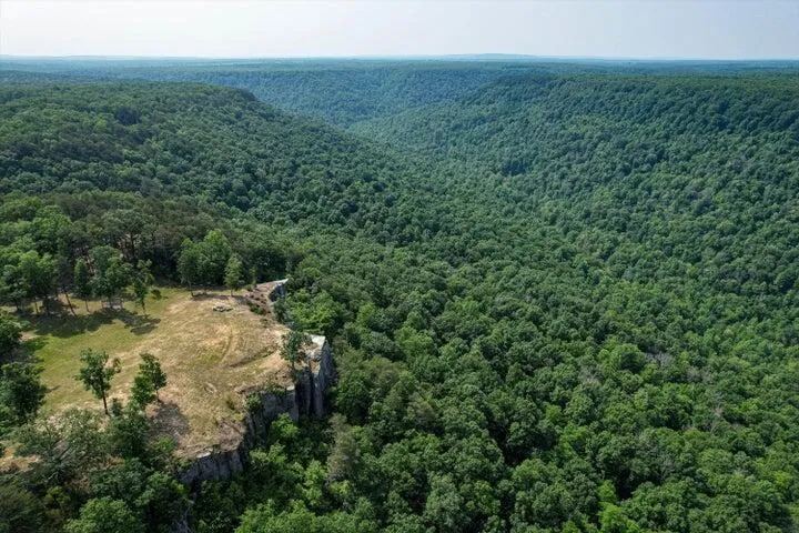 110 Falls Lane Spencer, TN 38585
