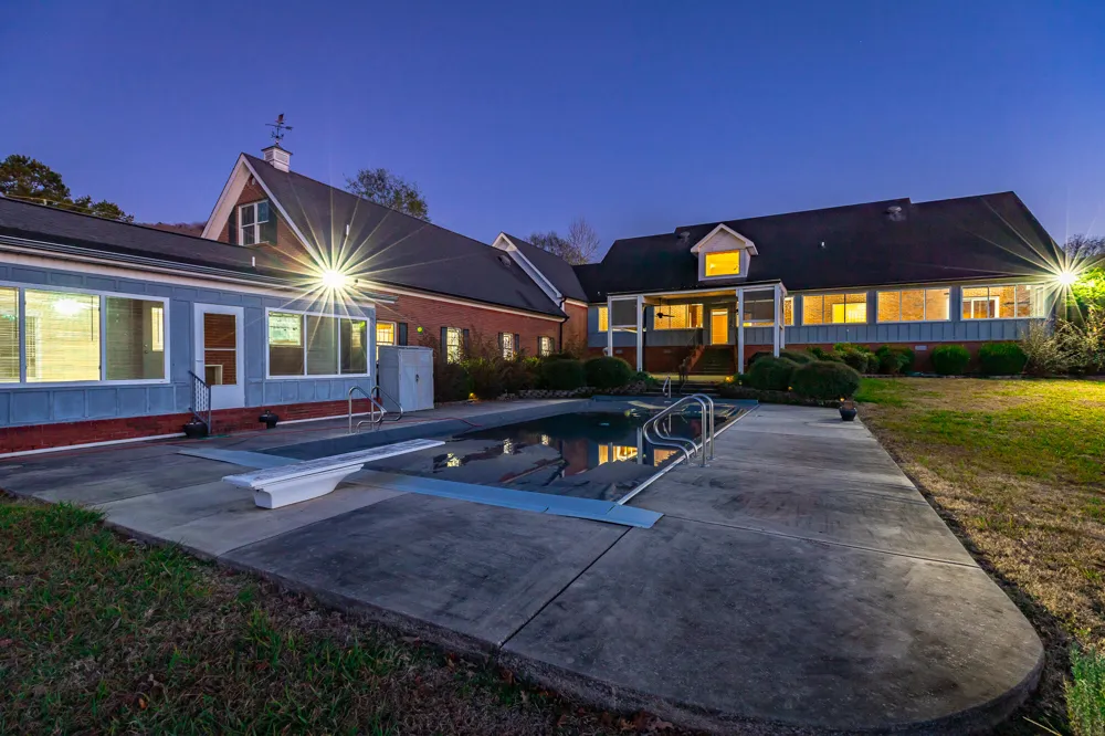 8121 Highway 156 South Pittsburg, TN 37380
