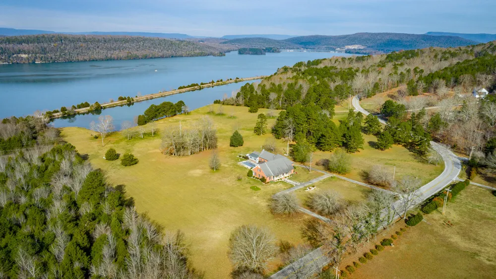 8121 Highway 156 South Pittsburg, TN 37380