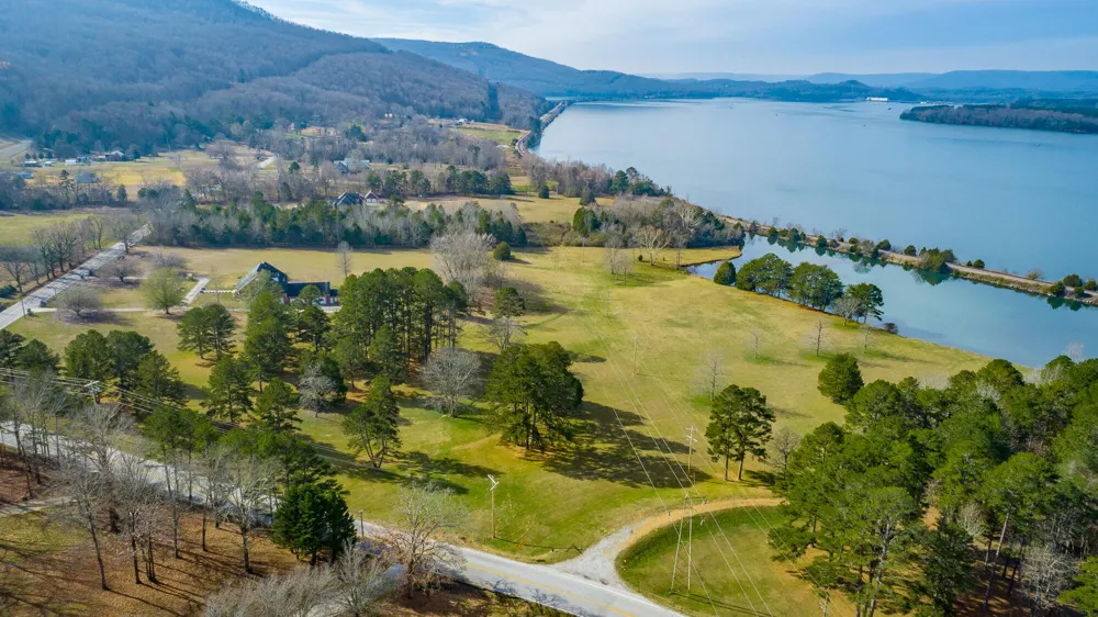 8121 Highway 156 South Pittsburg, TN 37380