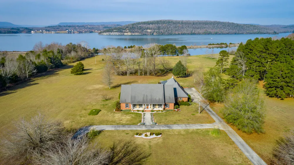 8121 Highway 156 South Pittsburg, TN 37380