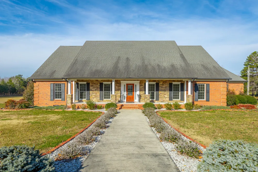8121 Highway 156 South Pittsburg, TN 37380