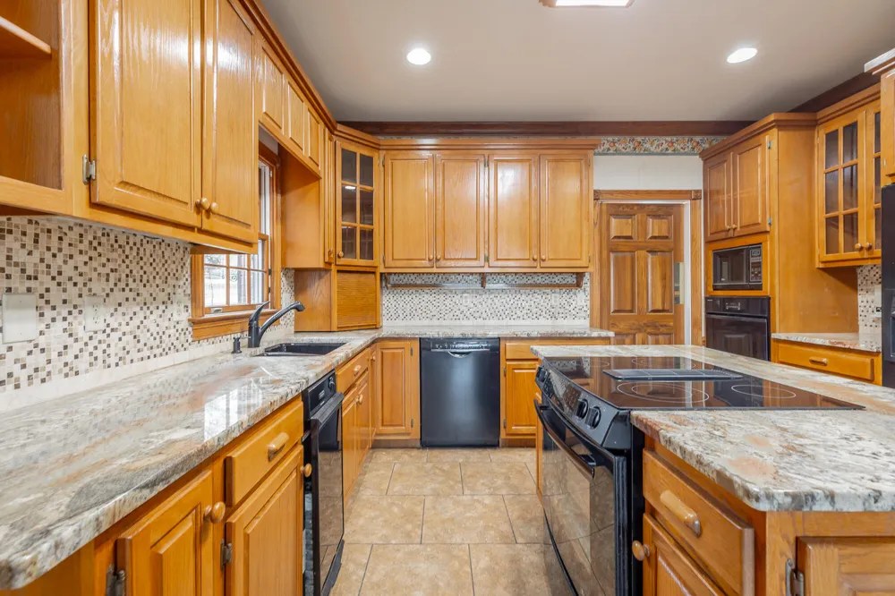 8121 Highway 156 South Pittsburg, TN 37380