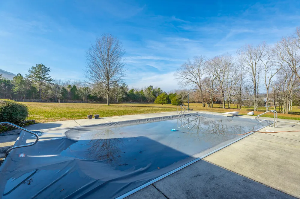 8121 Highway 156 South Pittsburg, TN 37380