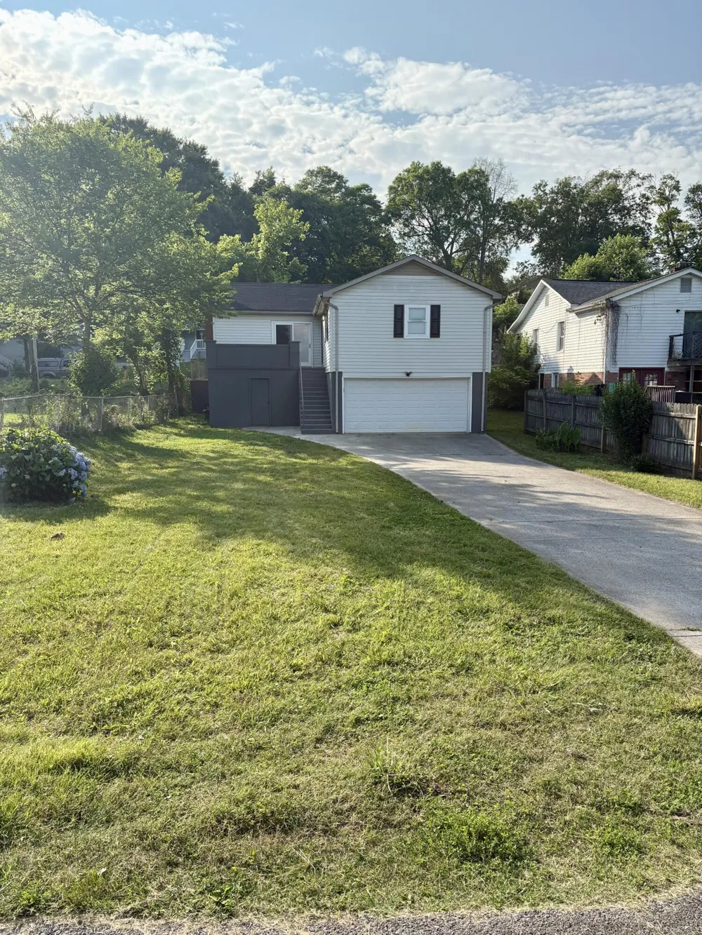 905 Mcadoo Street Clinton, TN 37716