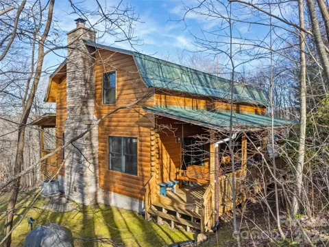 171 Sharons Bluff