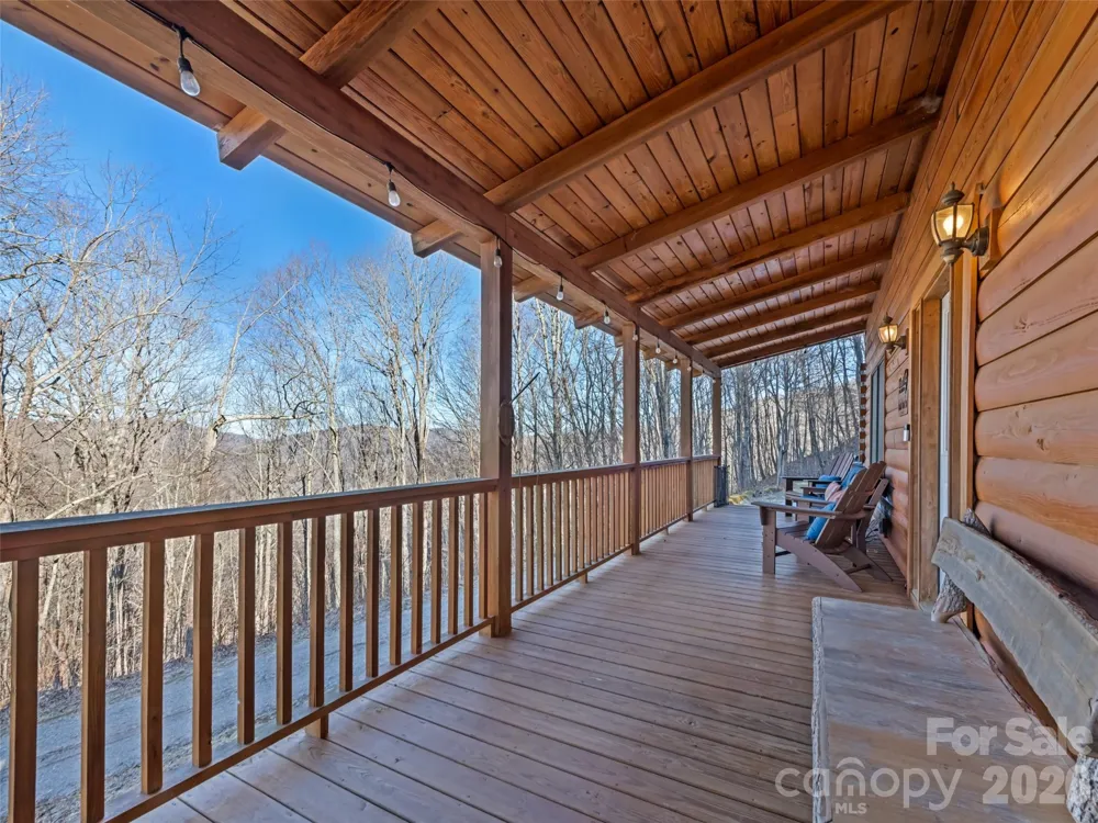 171 Sharons Bluff Franklin, NC 28734