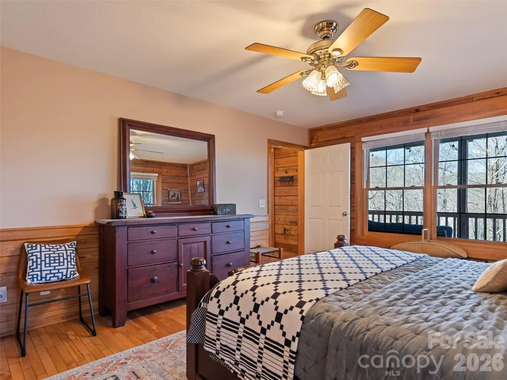 171 Sharons Bluff Franklin, NC 28734