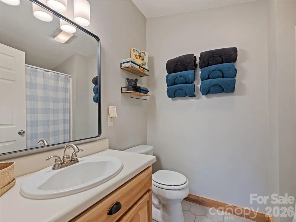 171 Sharons Bluff Franklin, NC 28734