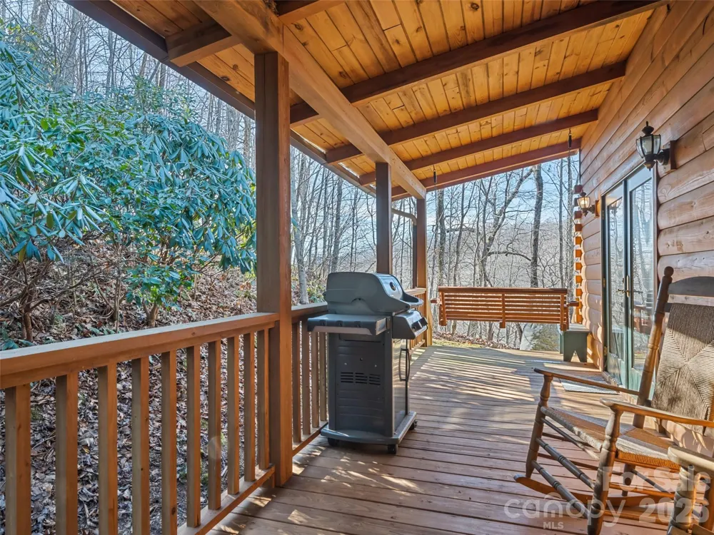 171 Sharons Bluff Franklin, NC 28734