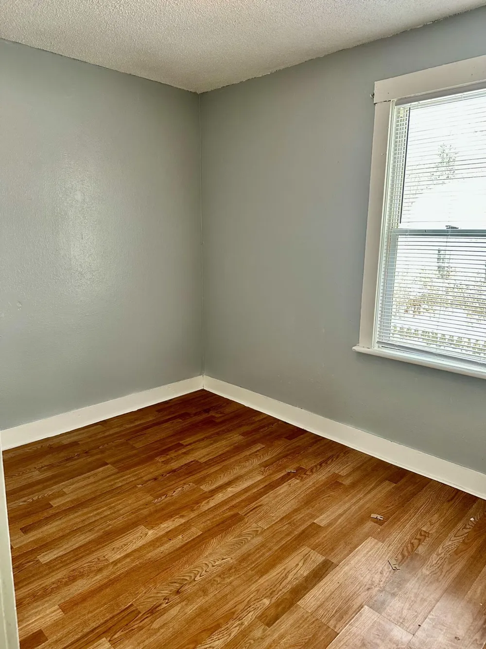 828 W Larch Avenue Muskegon, MI 49441