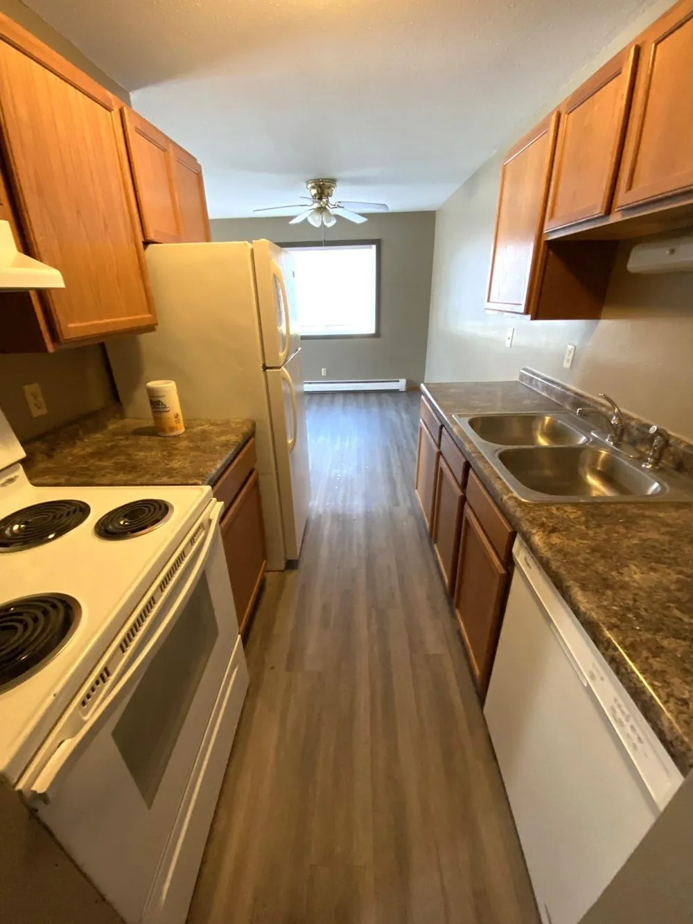 901 Pearl Avenue Marshall, MN 56258