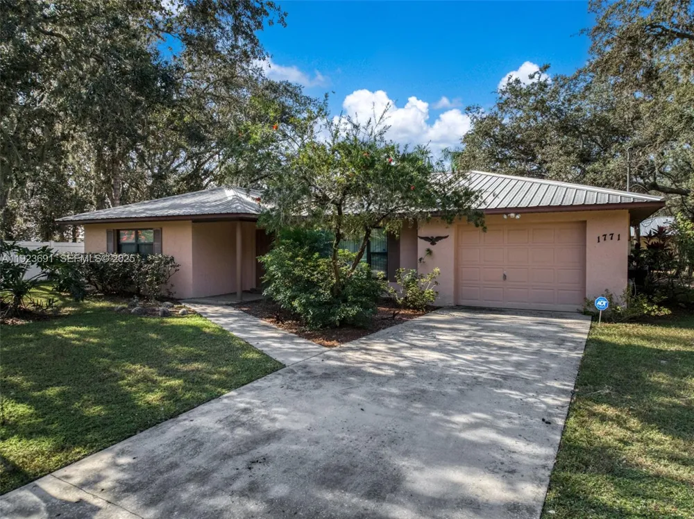 1771 Torrington Road Avon Park, FL 33825