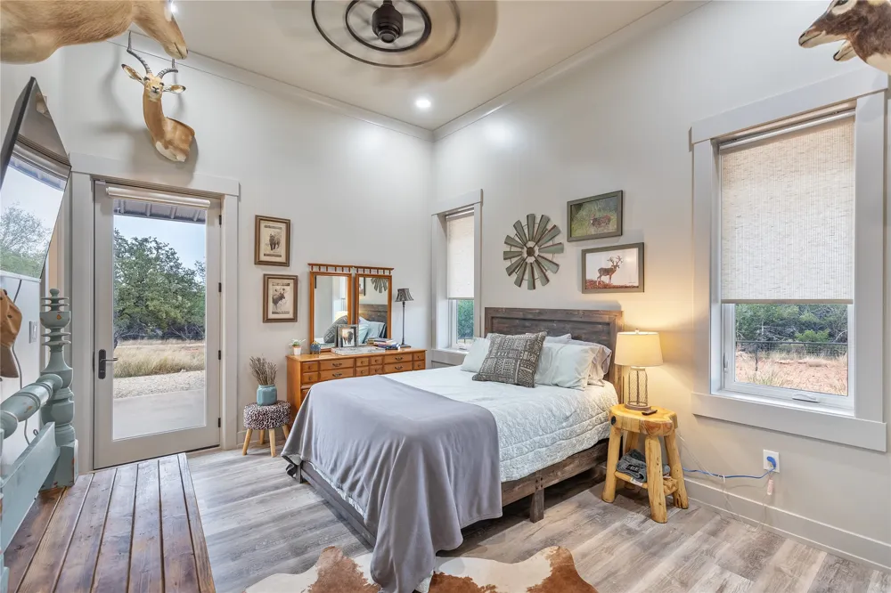 CR 290 Blackwell, TX 79506