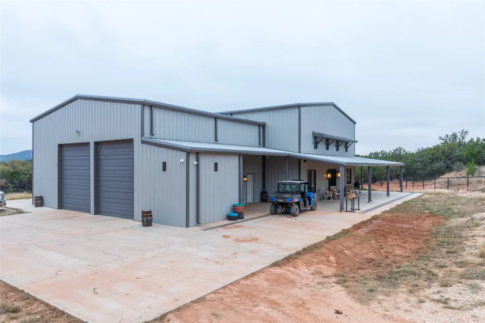 CR 290 Blackwell, TX 79506