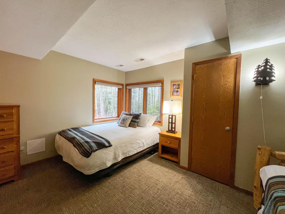 529 Moose Mountain Drive Lutsen, MN 55615