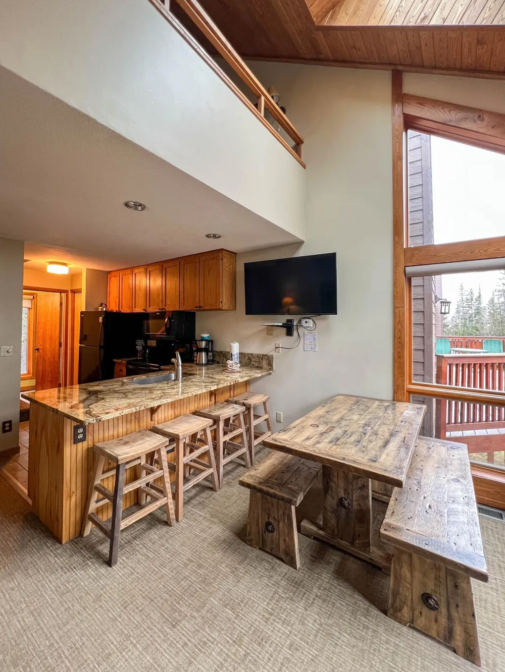 529 Moose Mountain Drive Lutsen, MN 55615