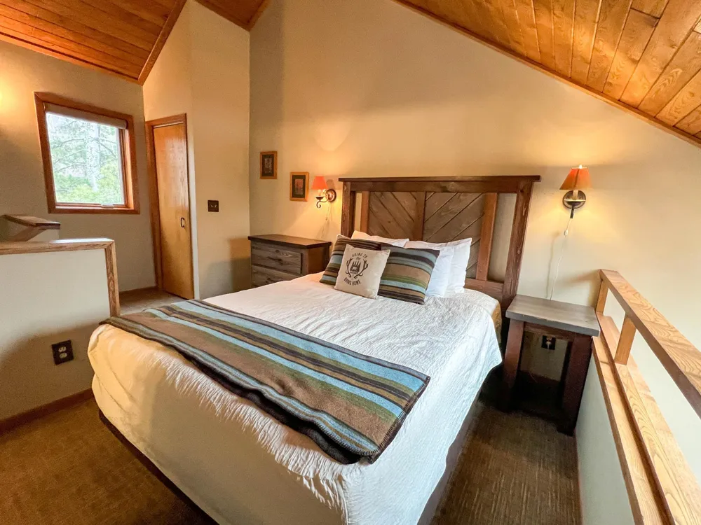 529 Moose Mountain Drive Lutsen, MN 55615