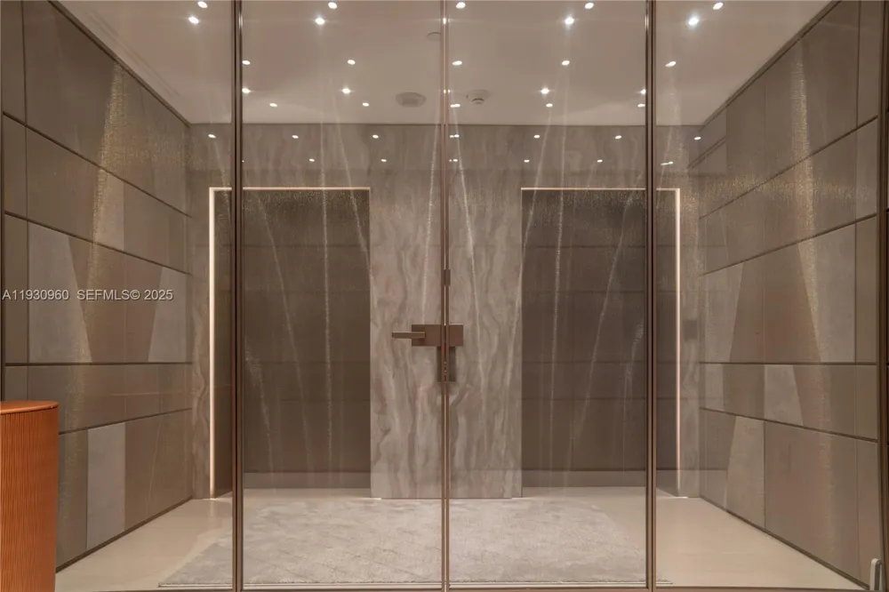 10101 Collins Ave #4A Bal Harbour, FL 33154
