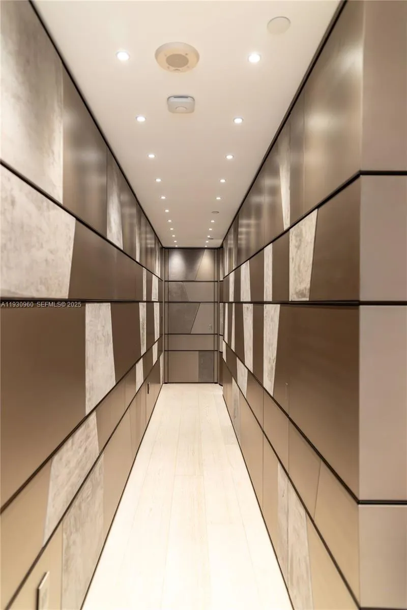 10101 Collins Ave #4A Bal Harbour, FL 33154