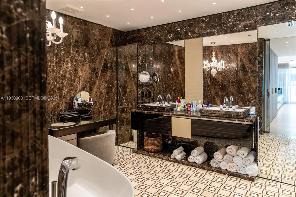 10101 Collins Ave #4A Bal Harbour, FL 33154